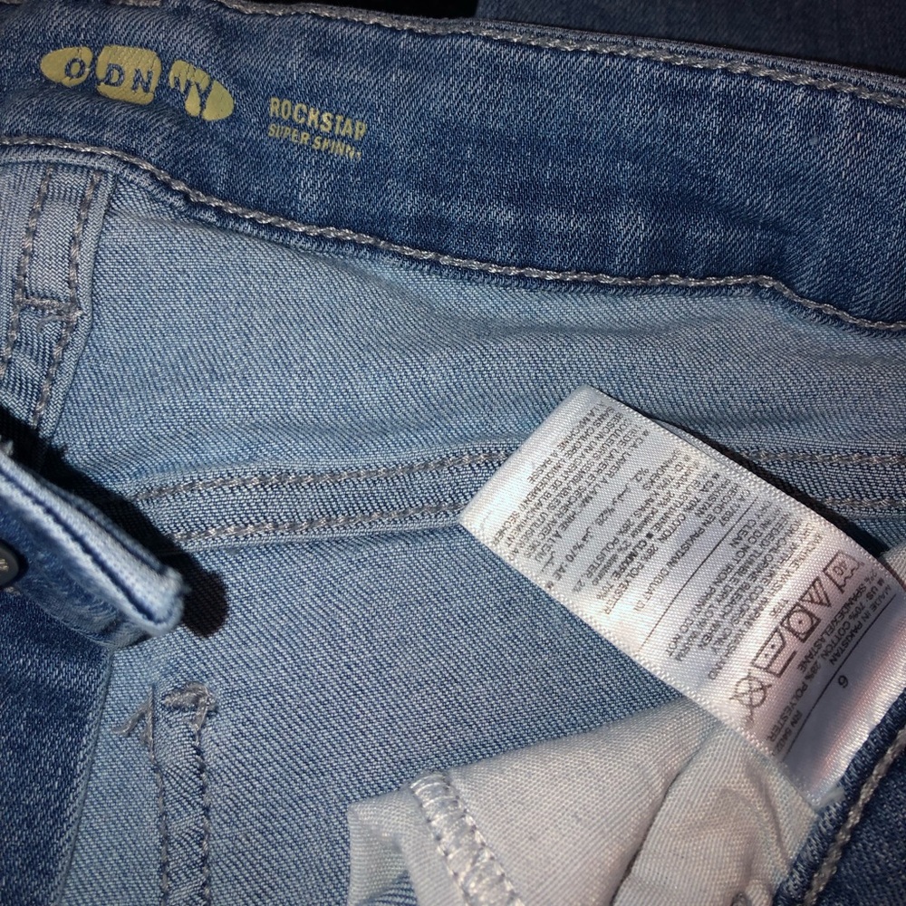 Jeans - Picture 2 of 3